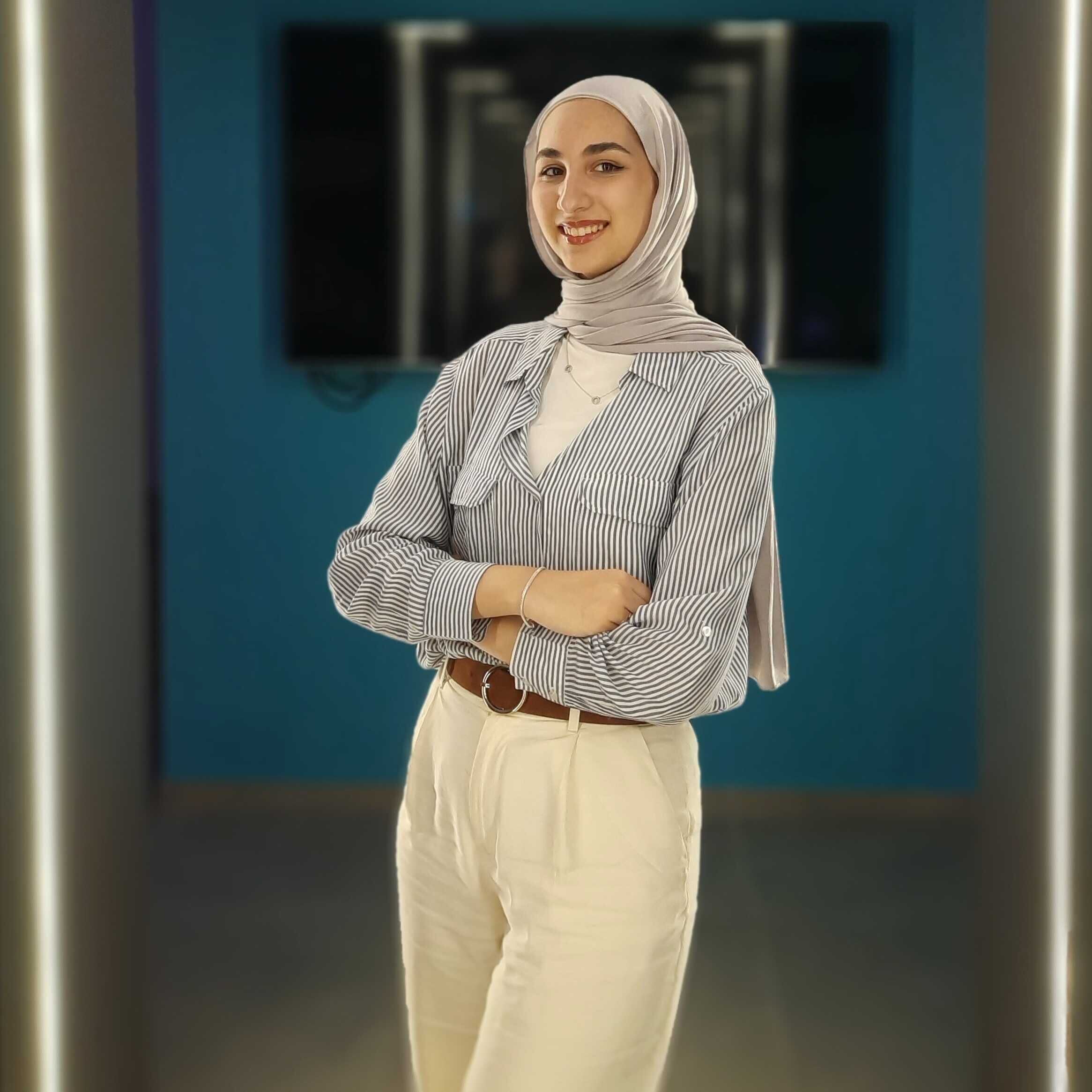 دانيه قدومي